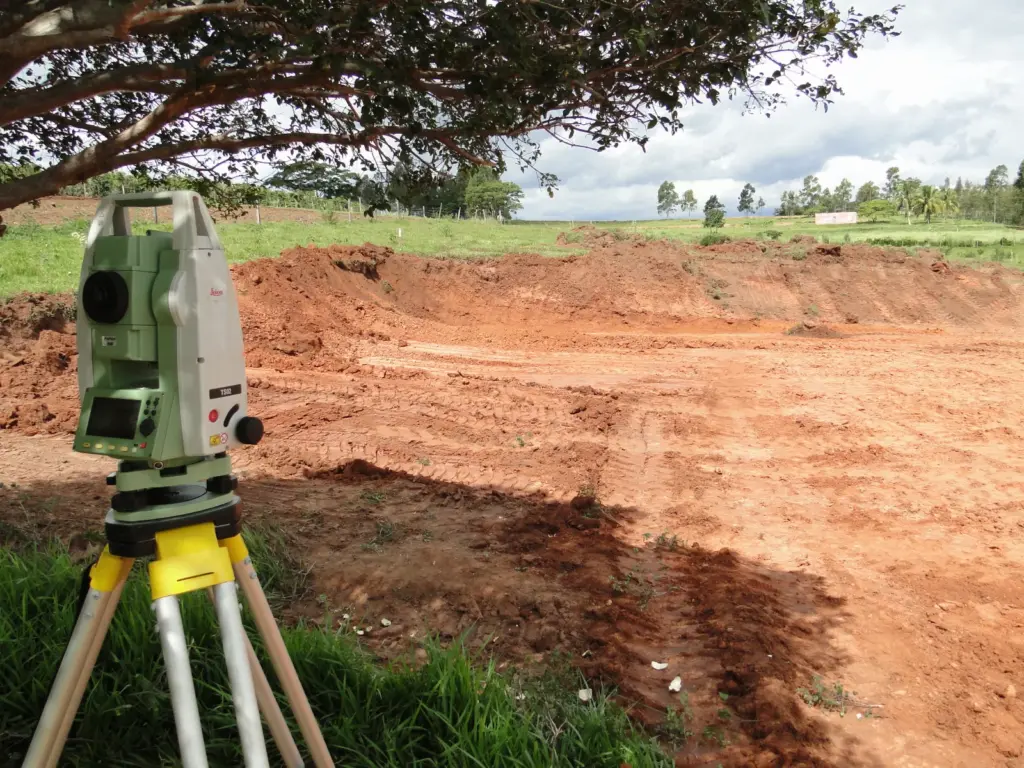 levantamento planialtimétrico de terreno